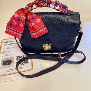 SOLD Louis Vuitton Pouchette Metis